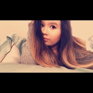 Meet your Posher, Carla